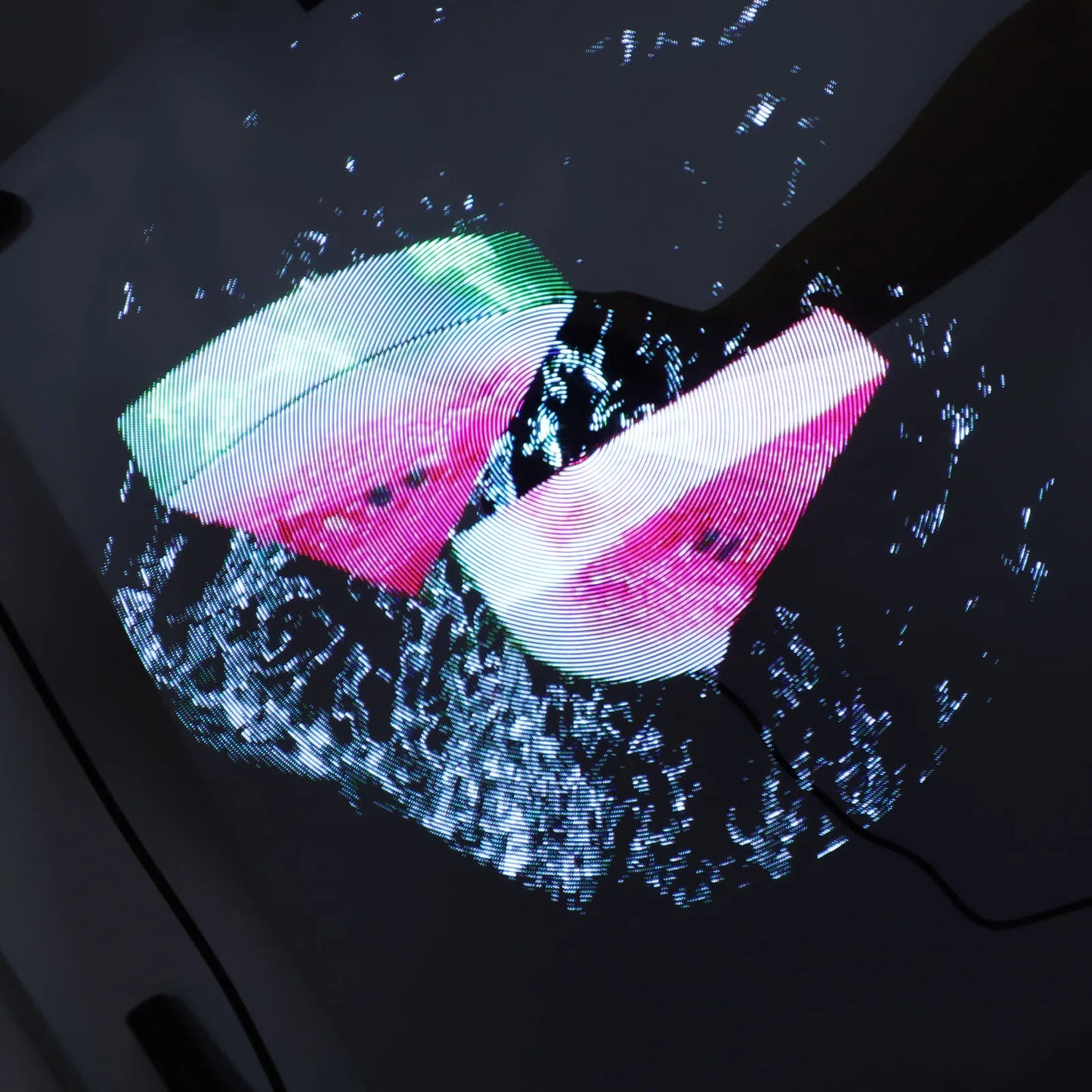 Ventilador con holograma 3D y 224 luces LED.